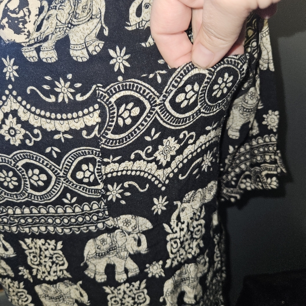 Eaethbound Trading Co. Womans Elephant Print Blouse Size S - Picture 4 of 12